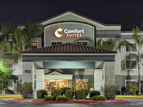 Отель Comfort Suites Fresno River Park  Фресно